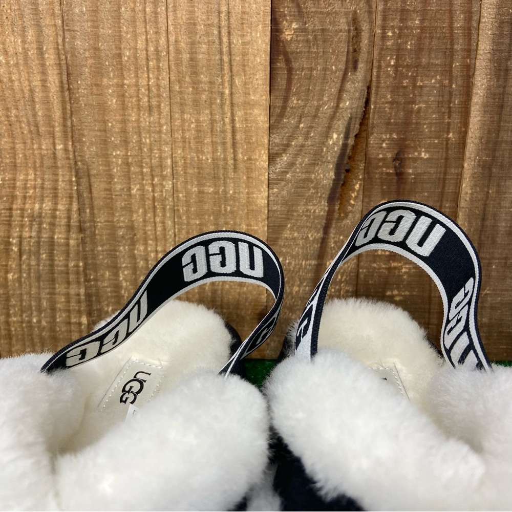 UGG 1121550 Suede Disco Cross Slide Sandal White Womens SZ 7, 8 - Picture 3 of 11